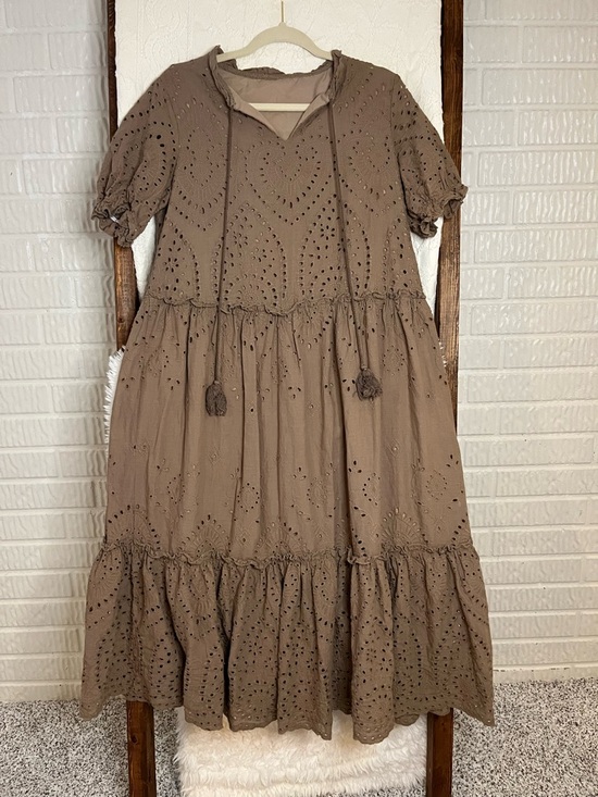 Dresses & Skirts - Boho Taupe Eyelet Tiered Midi Dress with Tassel Ties – Size Large